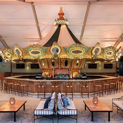 carousel square
